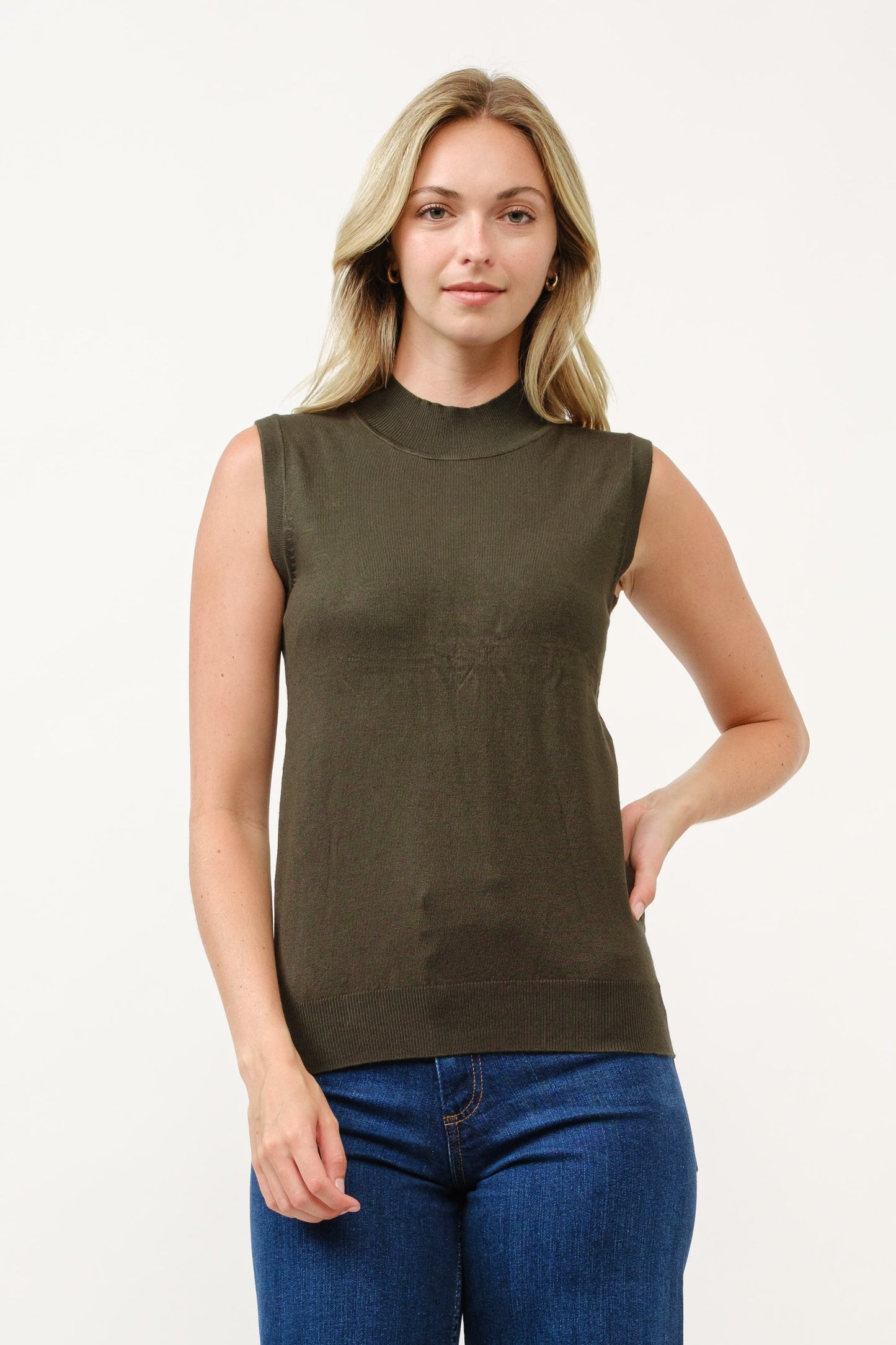 CIELO MOCK NECK SLEEVELESS SWEATER SW225-3