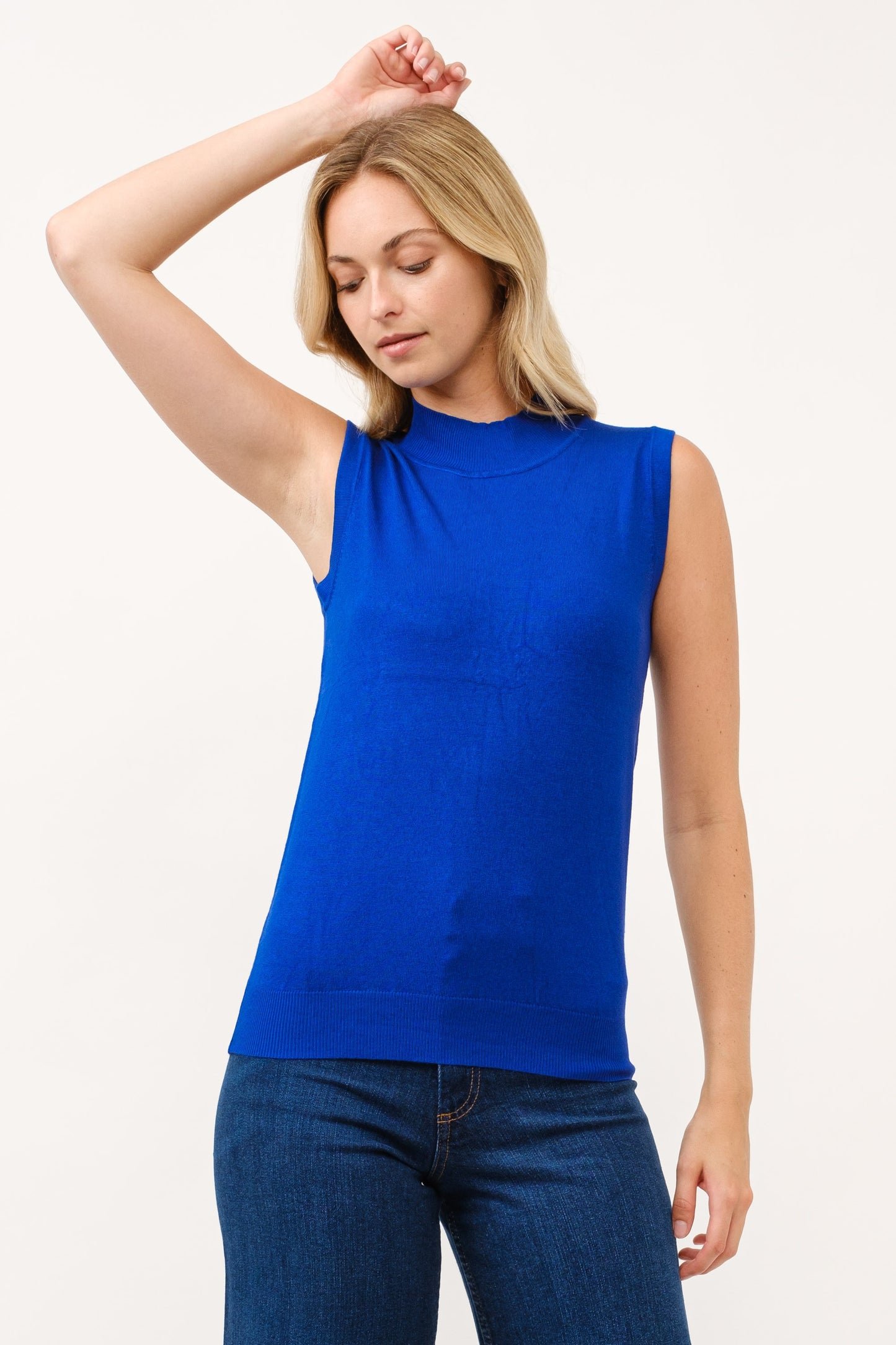 CIELO MOCK NECK SLEEVELESS SWEATER SW225-3