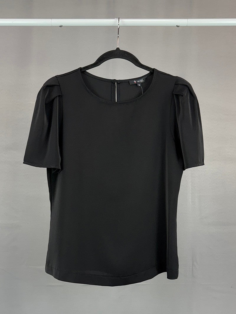 MICHEL SOLID ROUND NECK SHORT SLEEVE TOP 42995