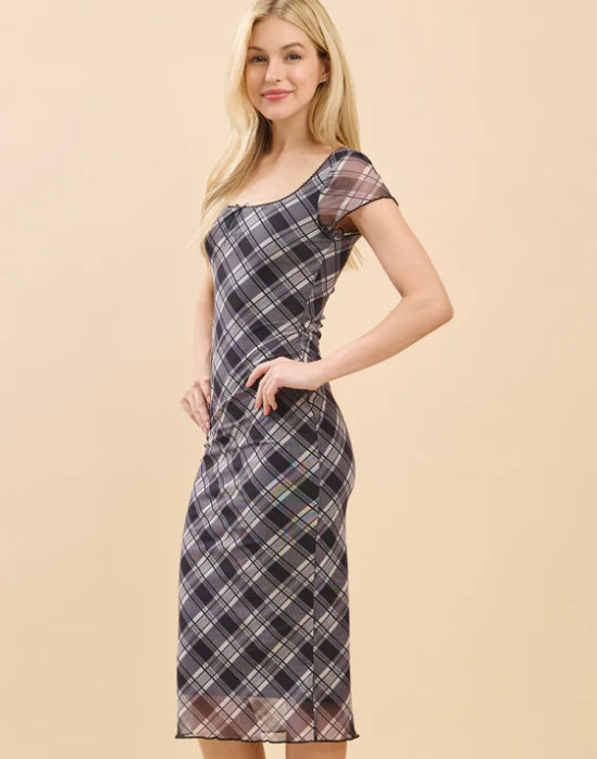 HEART & HIPS SQUARE NECK FULL LINED MESH MIDI DRESS LD56421P